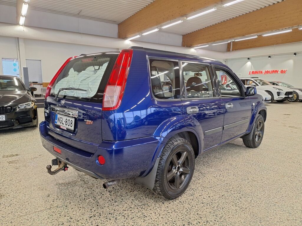 Nissan X-TRAIL 2005 Sininen