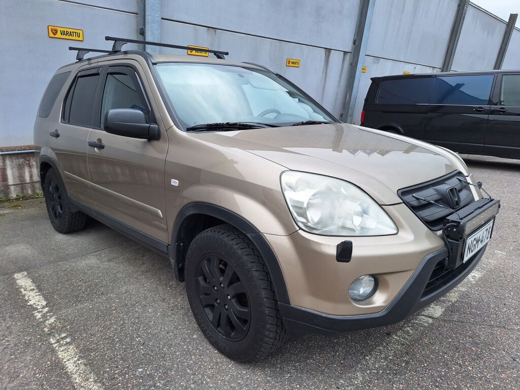 Honda CR-V 2005 Ruskea (beige)
