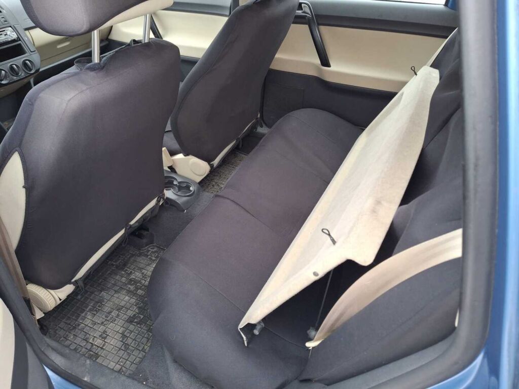 Volkswagen Polo 2005 Sininen