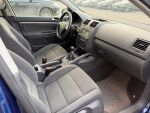 Volkswagen Golf 2006 Sininen