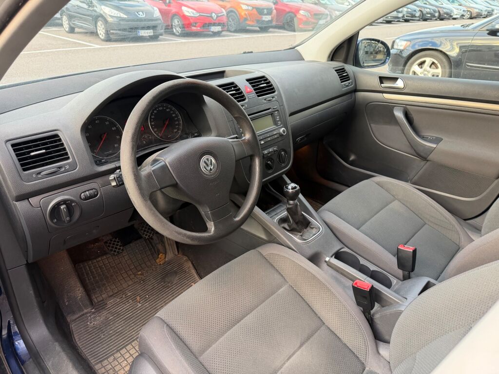 Volkswagen Golf 2006 Sininen