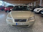 Volvo V70 2006 Keltainen