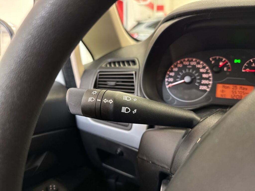 Fiat Punto 2006 Valkoinen
