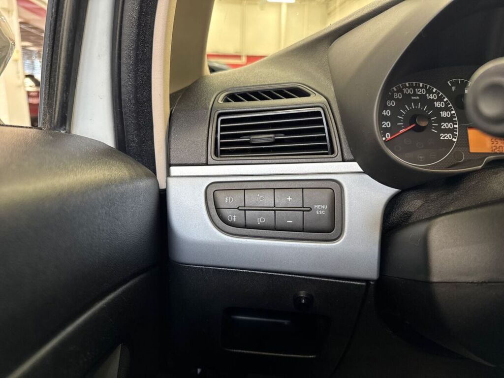 Fiat Punto 2006 Valkoinen