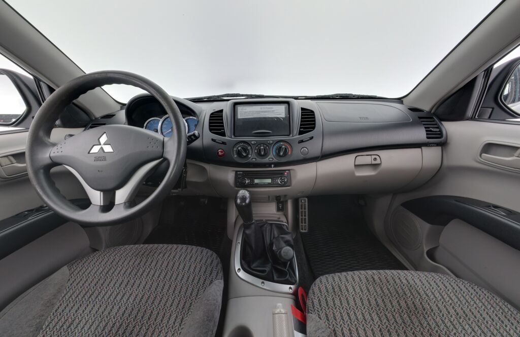 Mitsubishi L200 2007 Vihreä