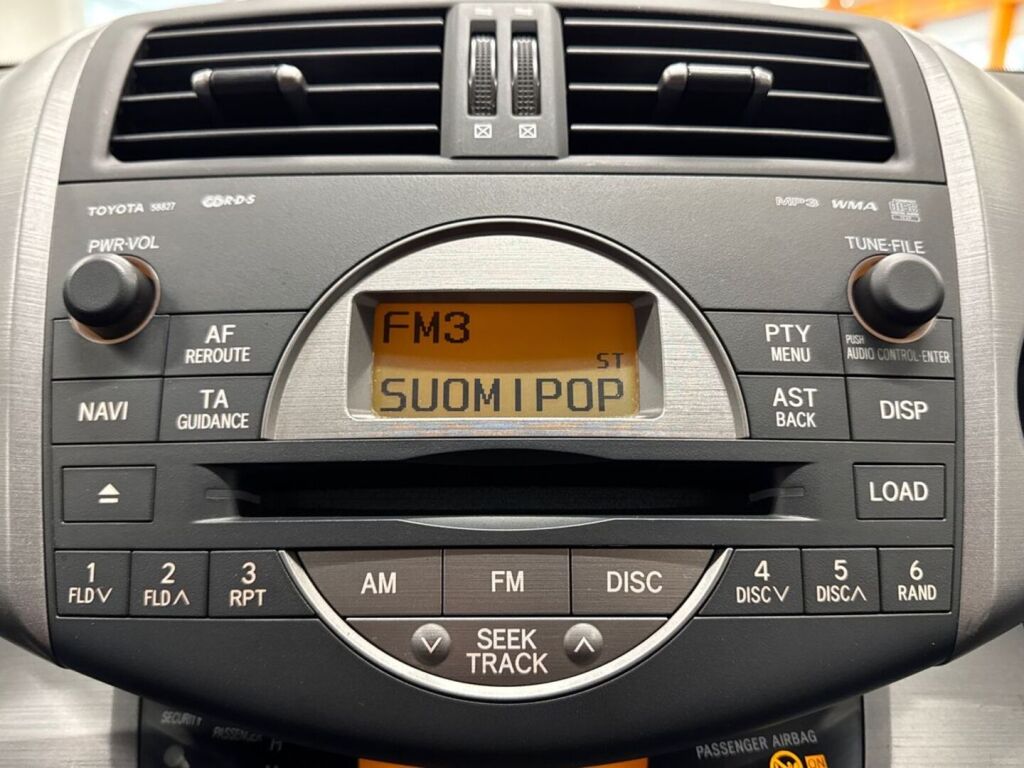 Toyota RAV4 2007 Musta