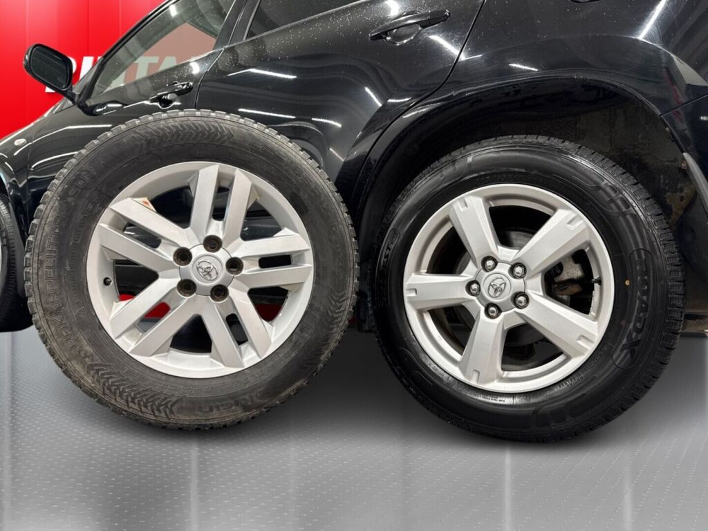 Toyota RAV4 2007 Musta