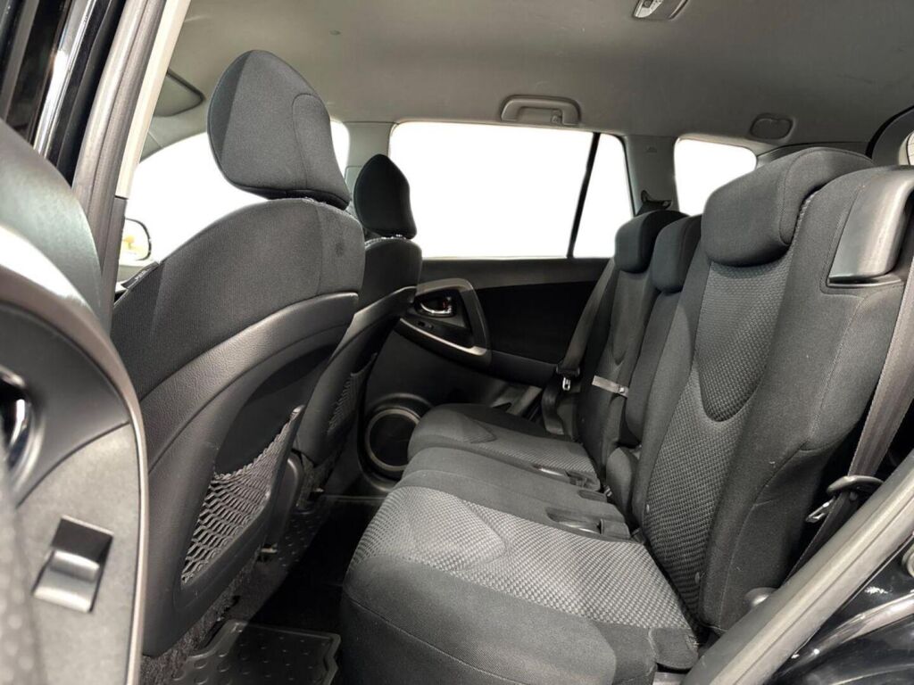 Toyota RAV4 2007 Musta