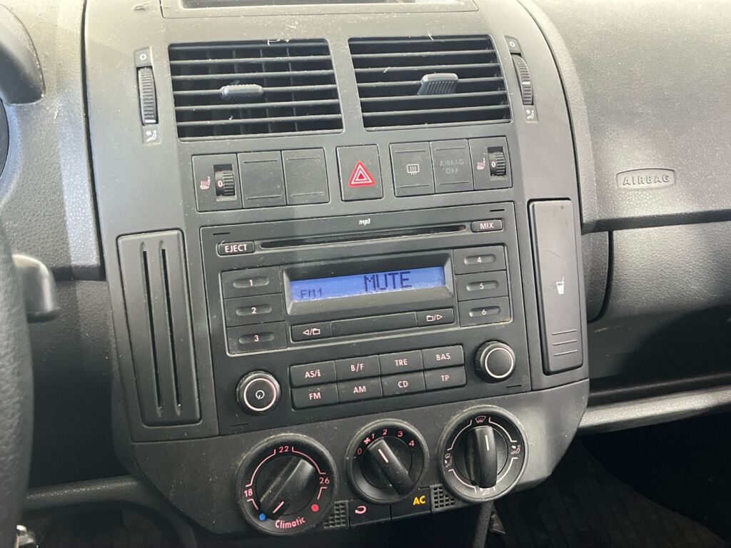 Volkswagen Polo 2007 Sininen