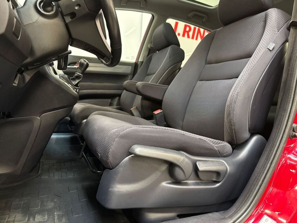 Honda CR-V 2007 Punainen