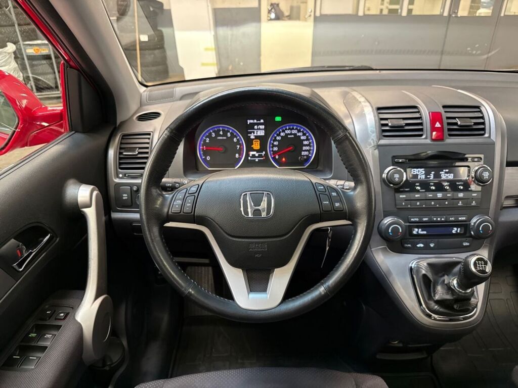 Honda CR-V 2007 Punainen