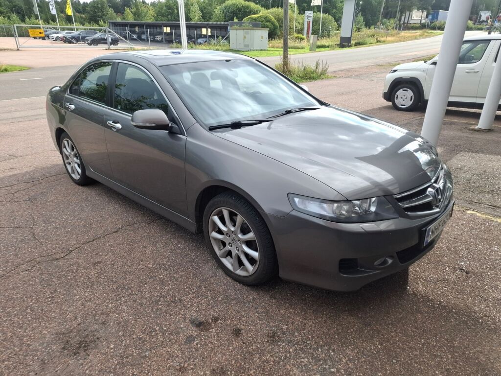 Honda Accord 2007 Ruskea (beige)