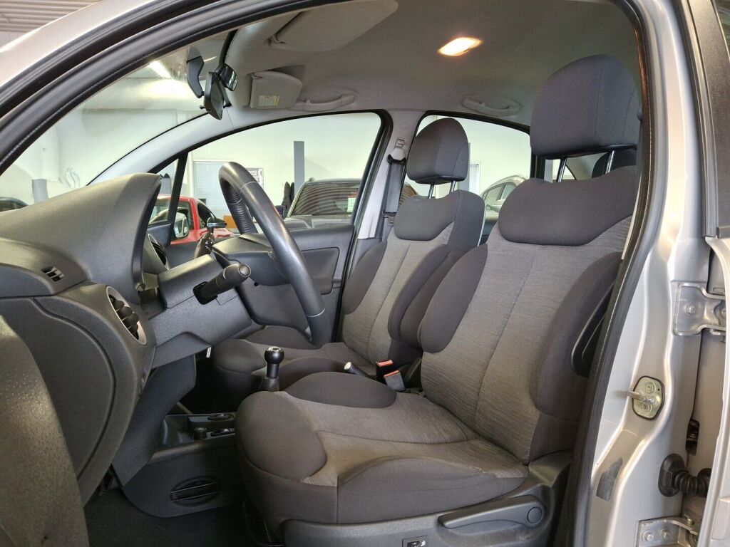 Citroen C3 2007 Ruskea (beige)