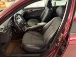 Mercedes-Benz E 2007 Punainen