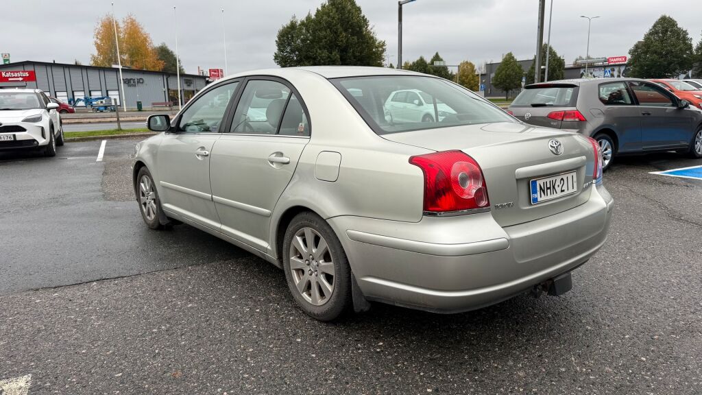 Toyota Avensis 2008 Hopea