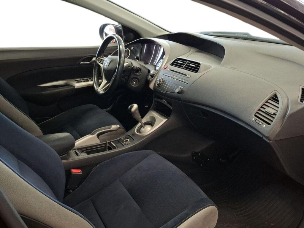 Honda Civic 2008 Musta