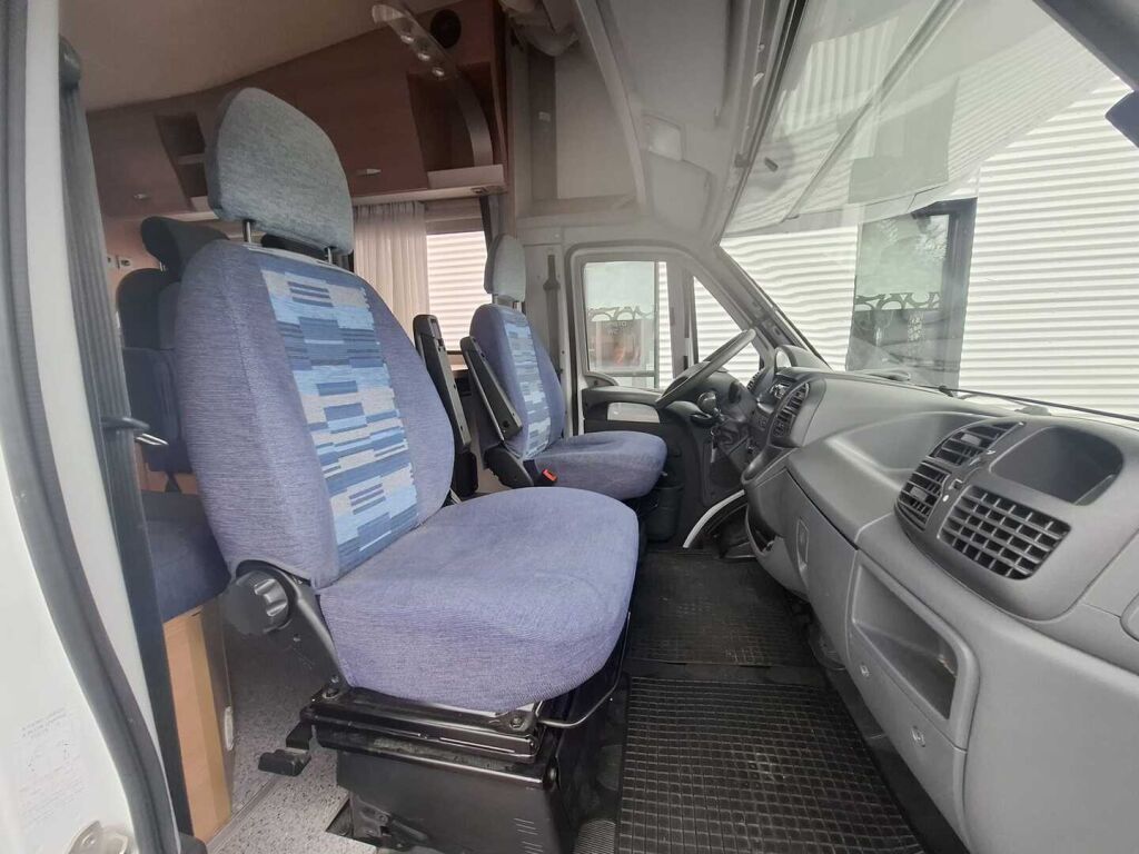 Knaus Sun Traveller 655 MF 2007 Valkoinen