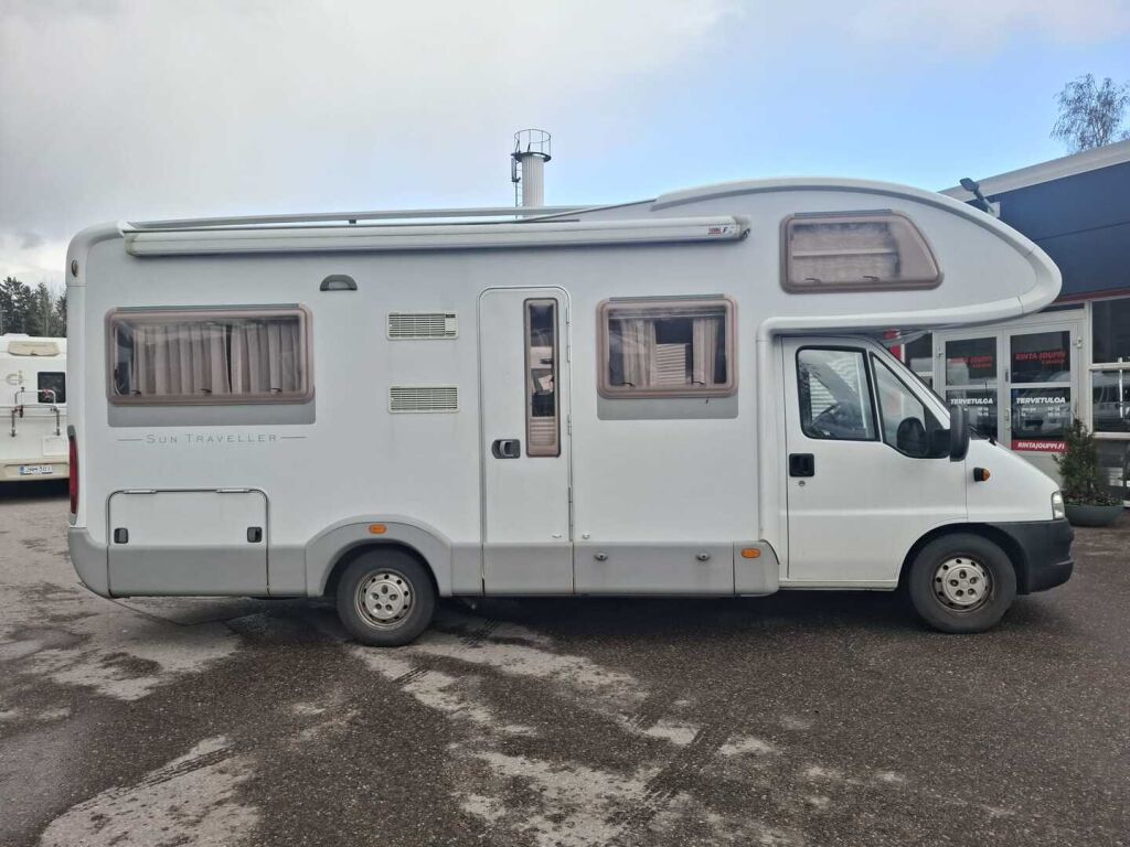 Knaus Sun Traveller 655 MF 2007 Valkoinen