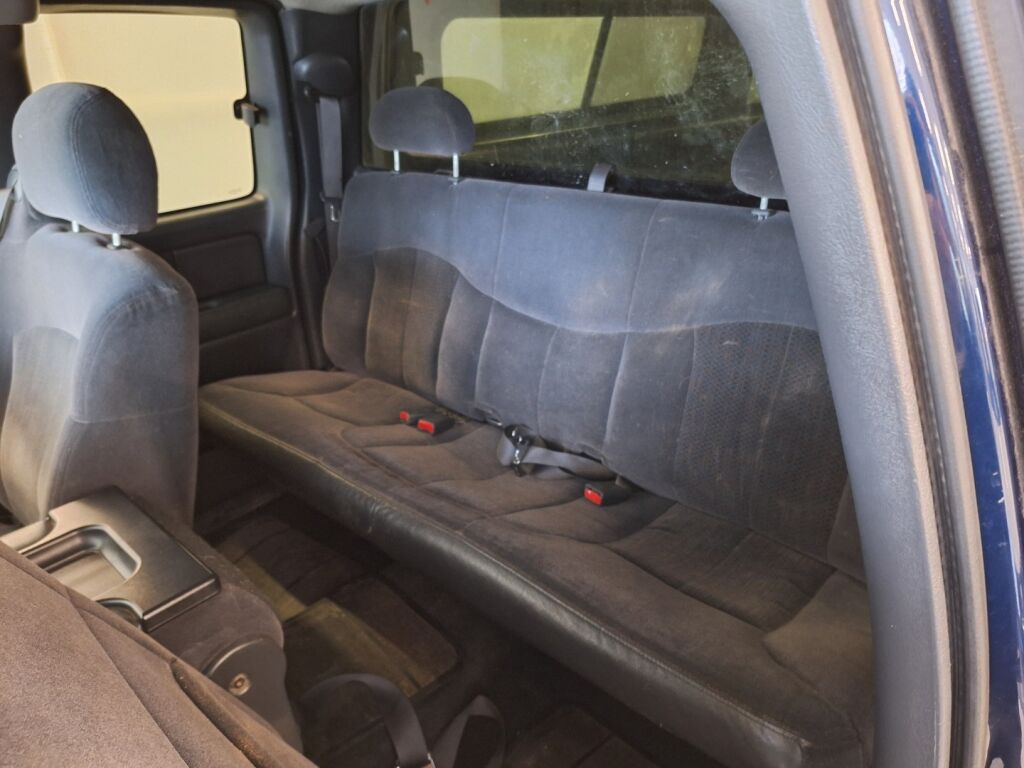 Chevrolet Silverado 2003 