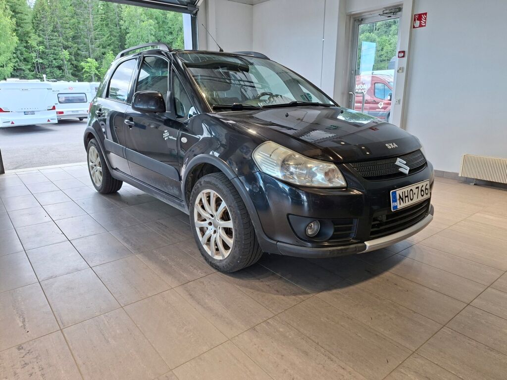 Suzuki SX4 2008 Musta