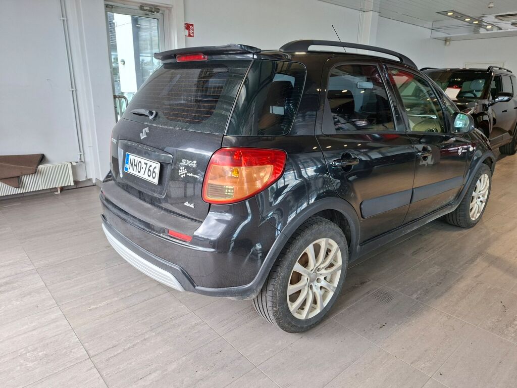 Suzuki SX4 2008 Musta
