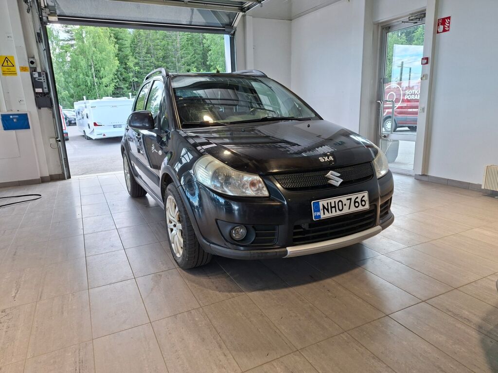 Suzuki SX4 2008 Musta