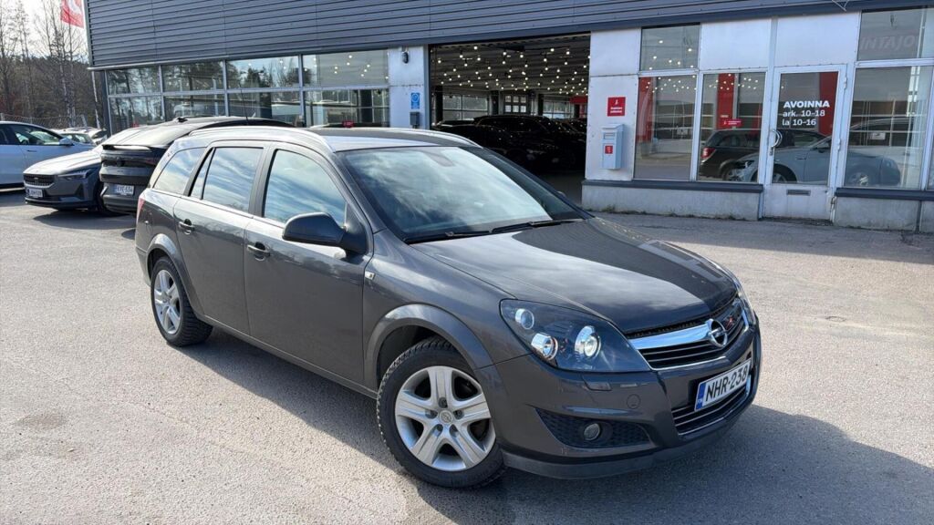 Opel Astra 2010 Harmaa