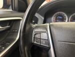 Volvo XC60 2010 Ruskea (beige)