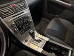 Volvo XC60 2010 Ruskea (beige)