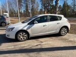 Opel Astra 2010 Valkoinen