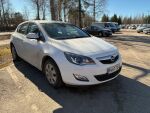Opel Astra 2010 Valkoinen