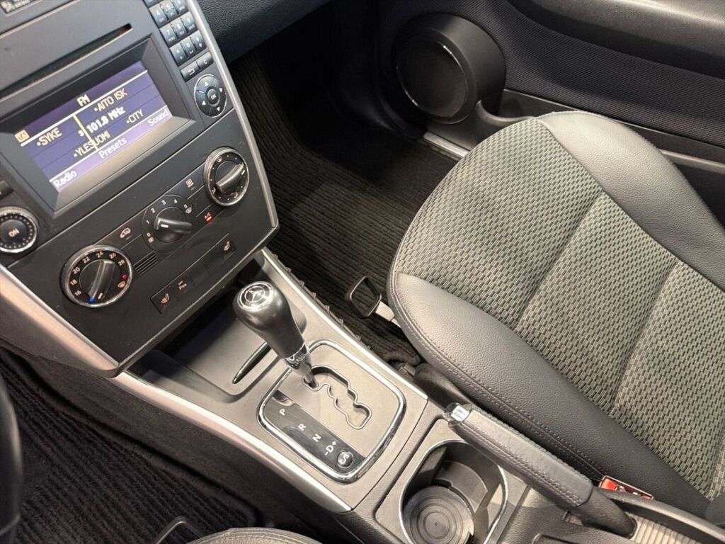 Mercedes-Benz A 2011 Sininen