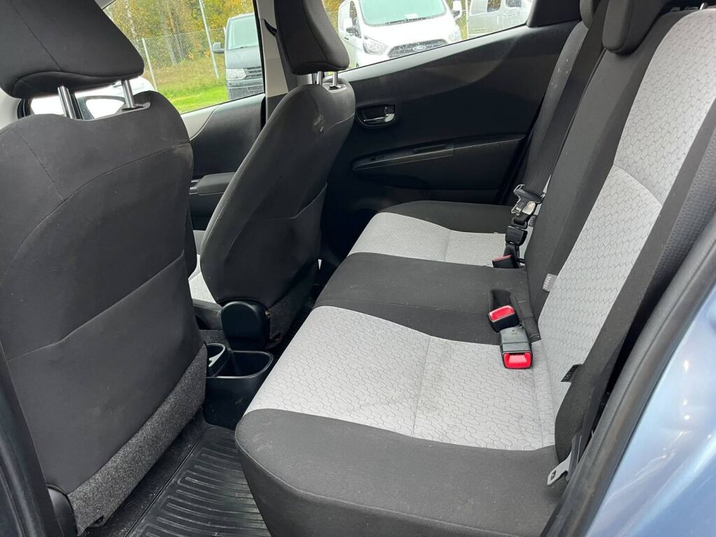 Toyota Yaris 2012 Sininen