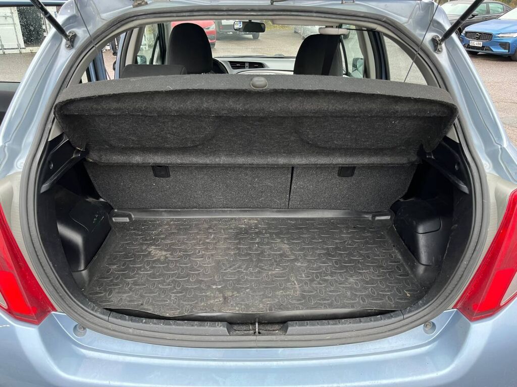 Toyota Yaris 2012 Sininen