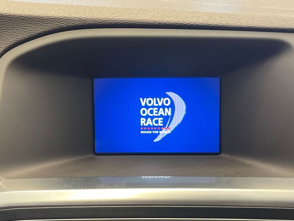 Volvo V60 2012 Harmaa