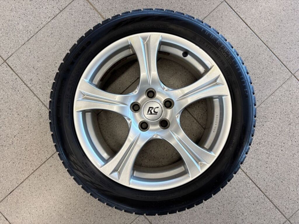 Volvo V60 2012 Harmaa