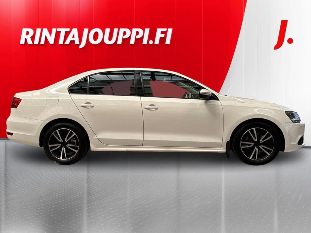 Volkswagen Jetta 2012 Valkoinen