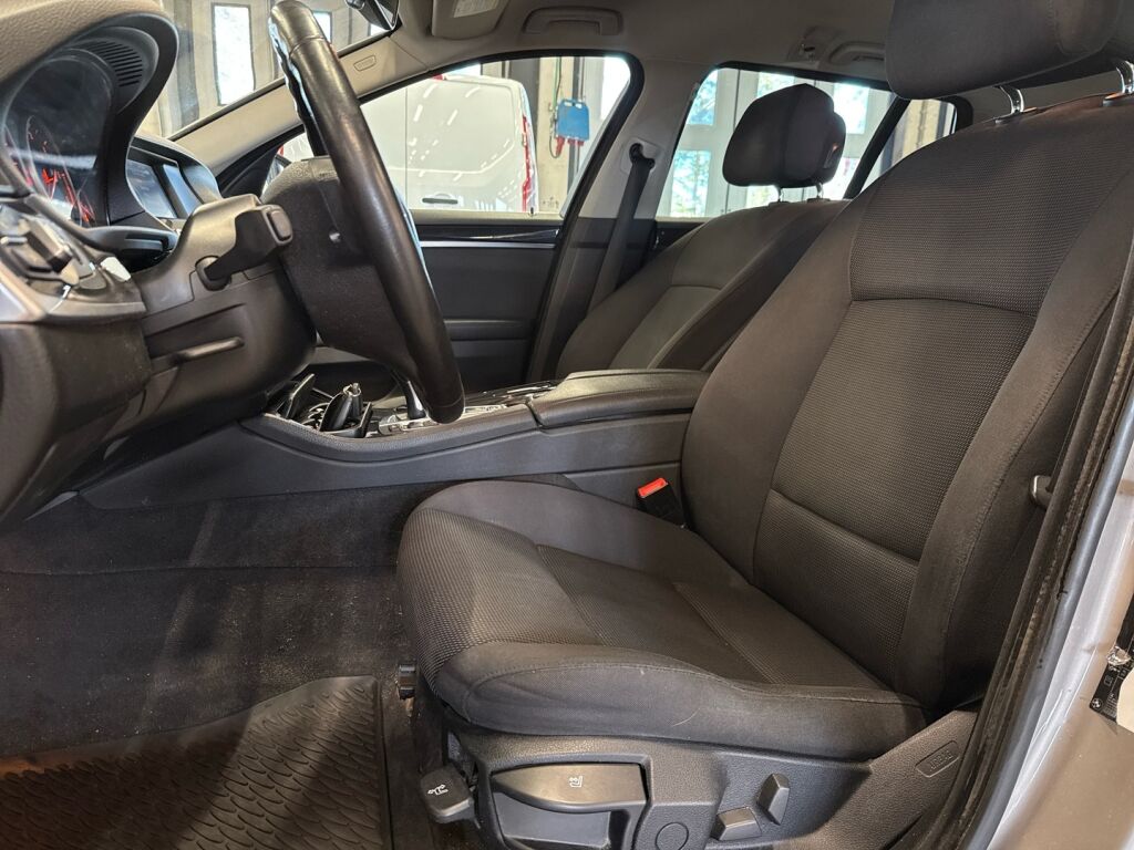BMW 520 2013 Harmaa