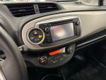 Toyota Yaris 2012 Musta