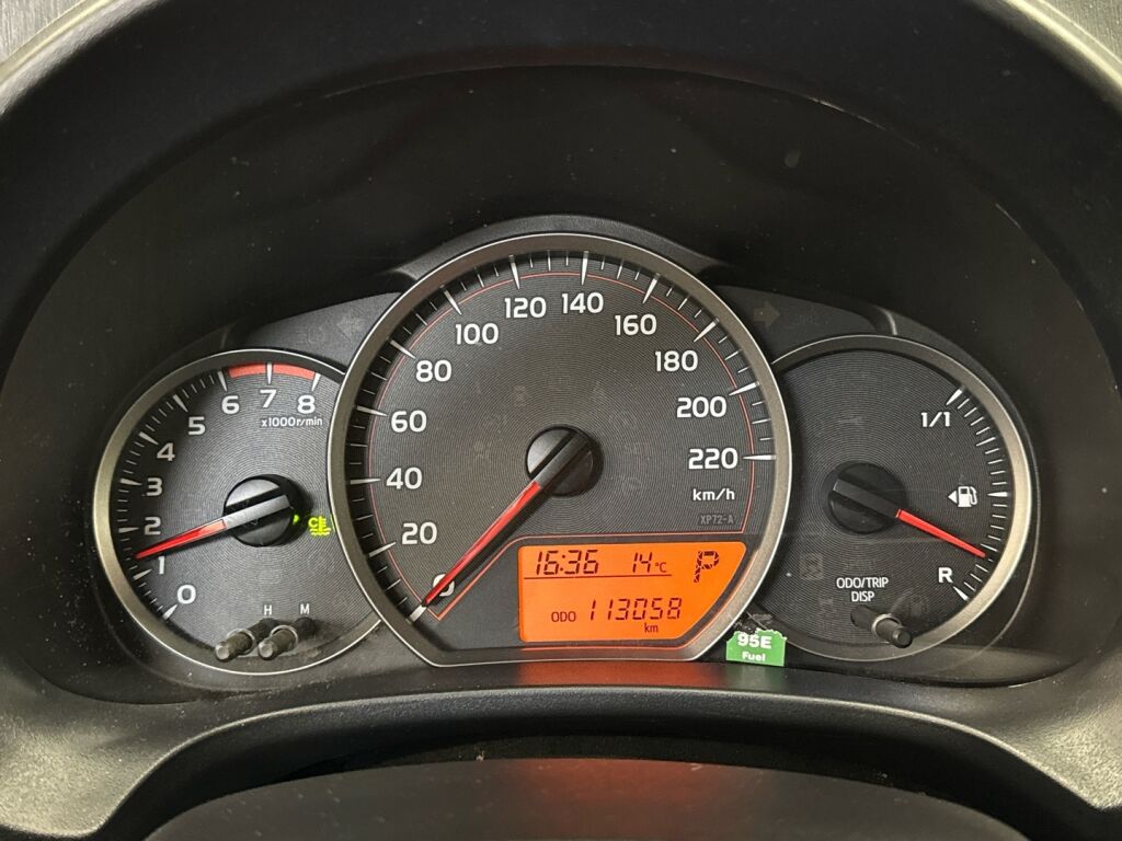 Toyota Yaris 2012 Musta