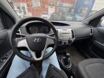 Hyundai i20 2012 Punainen