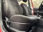 Hyundai i20 2012 Punainen