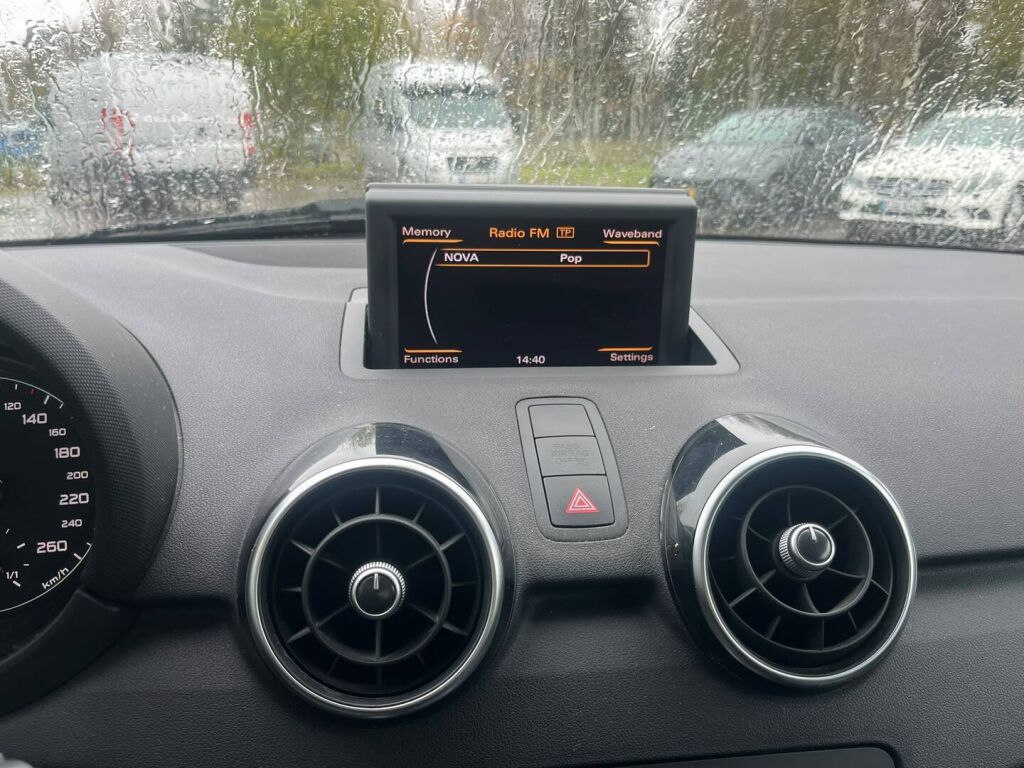 Audi A1 2012 Valkoinen