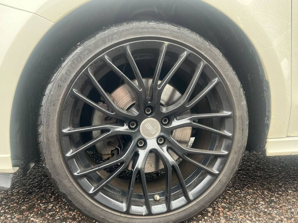 Audi A1 2012 Valkoinen