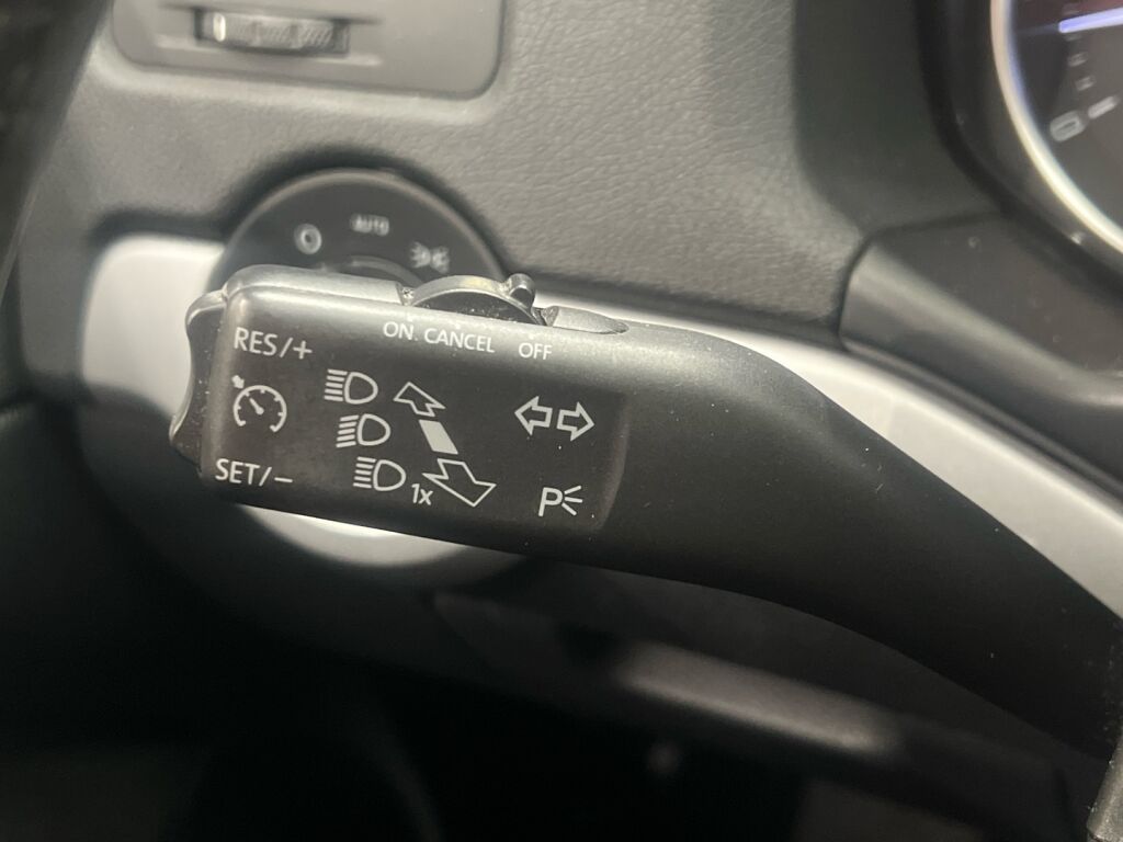 Skoda Octavia 2012 Hopea