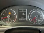 Volkswagen Touran 2011 Ruskea (beige)