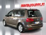 Volkswagen Touran 2011 Ruskea (beige)