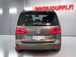 Volkswagen Touran 2011 Ruskea (beige)