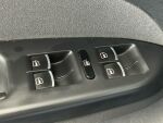 Volkswagen Touran 2011 Ruskea (beige)