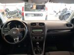 Volkswagen Golf 2010 Musta